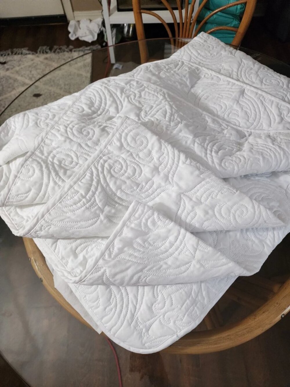 Twin Madison Park Quilt, Bedskirt,  & 1 Sham